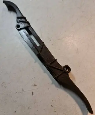 BMW 7 E38 Slide rail for timing chain 2243949