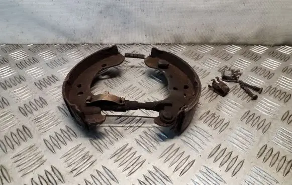 Nissan Note (E11) Other handbrake/parking brake parts 