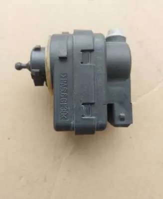 Land Rover Freelander Headlight level adjustment motor 18H13 PA66GF30