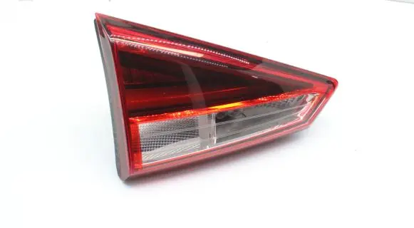 Seat Arona Tailgate rear/tail lights 6F9945307E