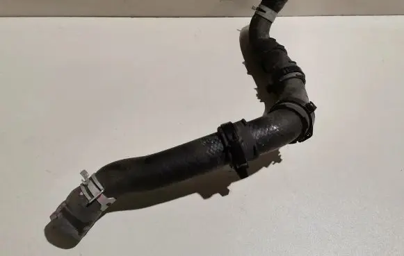 Lexus UX Engine coolant pipe/hose