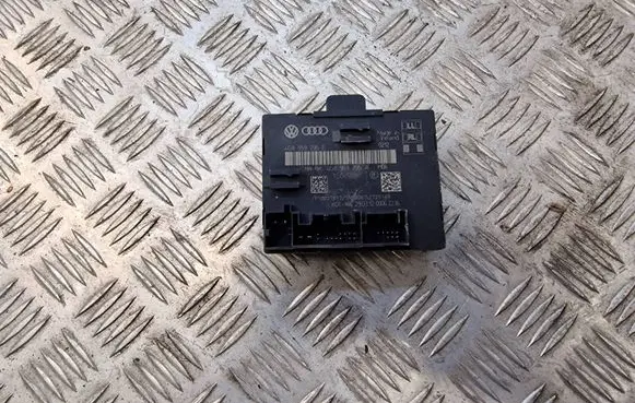 Audi A6 C7 Door control unit/module 4G8959795A