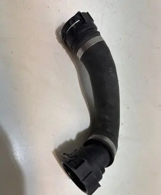 BMW X5 F15 Engine coolant pipe/hose 8572127