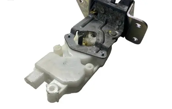 Mitsubishi Outlander Tailgate/trunk/boot lock/catch/latch 11526