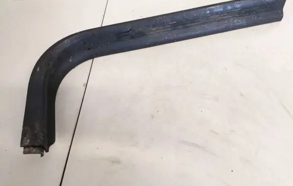 Volvo V50 Front sill trim cover 8641784