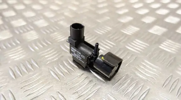 Honda CR-V Turbo solenoid valve 1846004700