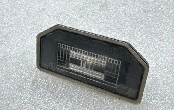 Tesla Model Y Number plate light 144973000B 1449730 628957820