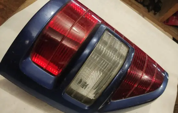 Mitsubishi Pajero Rear/tail lights