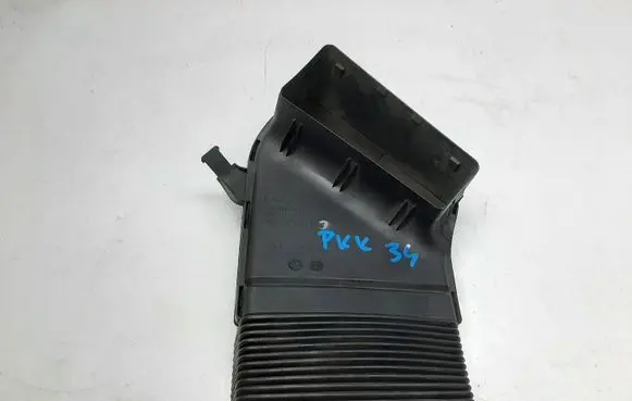 Audi A4 S4 B6 8E 8H Air intake hose/pipe 8E0129617A4B6A4B7