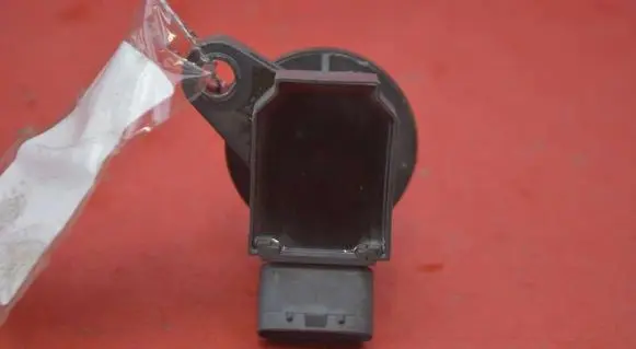Toyota Avensis Verso High voltage ignition coil GN10314
