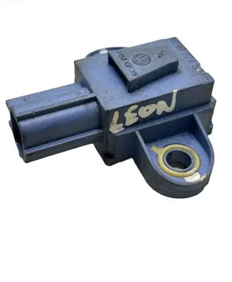 Seat Leon (1P) Airbag deployment crash/impact sensor 1K0955557A