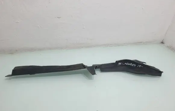 Ford Mondeo MK IV Fender end trim 7S71A02079AE