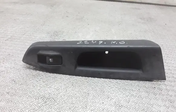Hyundai Getz Electric window control switch