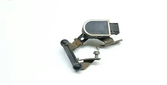 BMW 7 F01 F02 F03 F04 Headlight/headlamp level sensor 6860843 37146860843