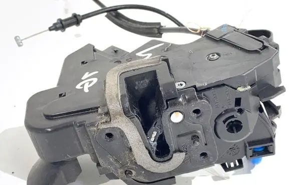Peugeot 308 SW Front door lock 9835419280