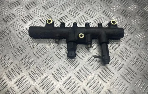 Mazda 6 Fuel pressure sensor 10E06 6110