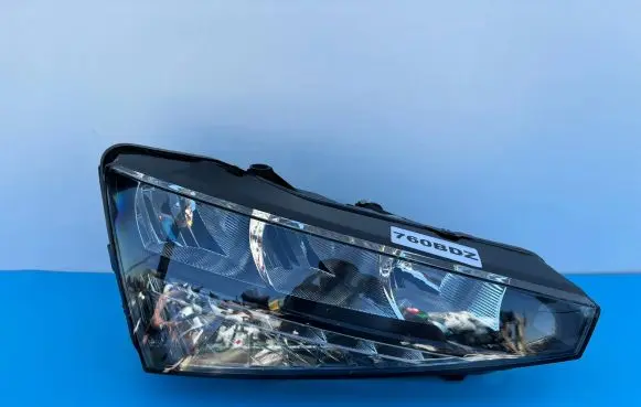 Skoda Scala Headlight/headlamp 657941016
