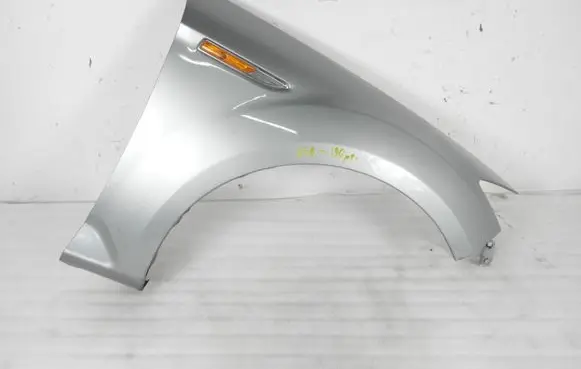 Ford Mondeo MK IV Fender 
