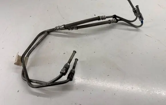 Tesla Model 3 Brake line pipe/hose 104471100E