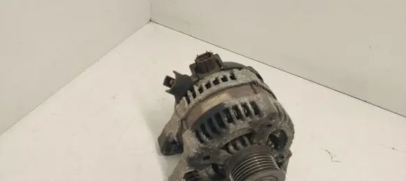 Ford Focus Generator/alternator 3M5T10300YD