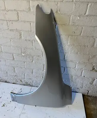 Volvo V70 Fender
