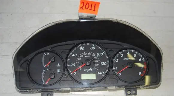 Mazda 323 Speedometer (instrument cluster) BJ6D