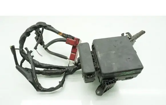 Suzuki Swift III Fuse box set 