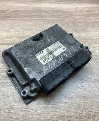 Alfa Romeo 147 Engine control unit/module ECU 55189421 0281011488
