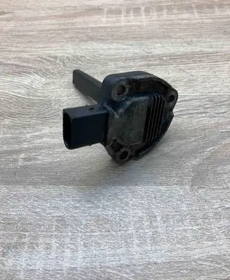BMW 3 E46 Oil level sensor 1439810 00786801