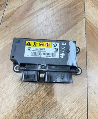 Opel Insignia A Airbag control unit/module 13503645 AS3645T090370582