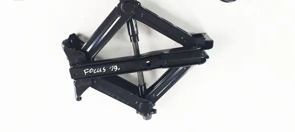 Ford Focus Lift Jack JX7C17080AB