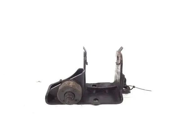 Toyota Avensis T250 Engine mounting bracket 12325-26010