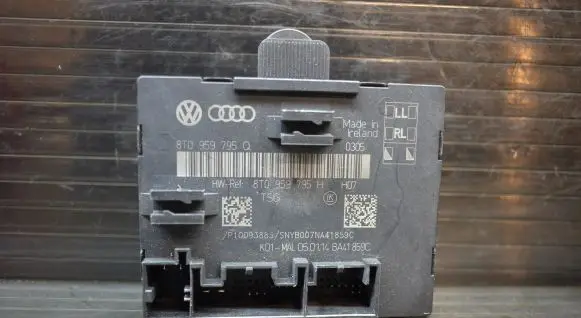Audi A5 Sportback 8TA Door control unit/module 8T0959795Q