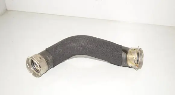 BMW X1 U11 Intercooler hose/pipe 8471881 13718471881