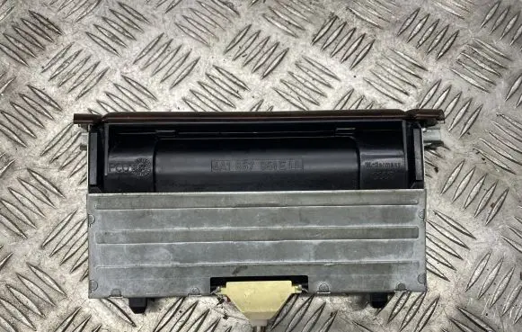 Audi A6 S6 C4 4A Car ashtray 4A1857951E