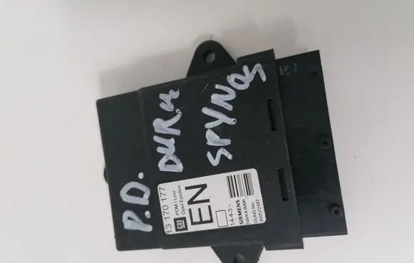 Opel Vectra C Door central lock control unit/module 13170177
