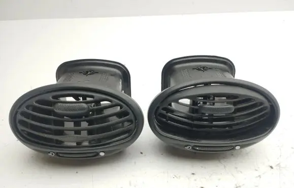 Ford Focus Dash center air vent grill 98AB19893AKW