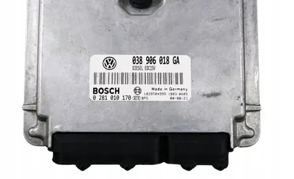 Volkswagen PASSAT B5 Engine control unit/module 038906018GA