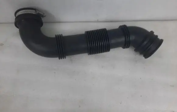 Ford Ecosport Air intake hose/pipe CN119C623FD