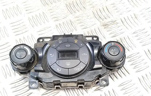 Ford Fiesta Climate control unit 8A6T18C612