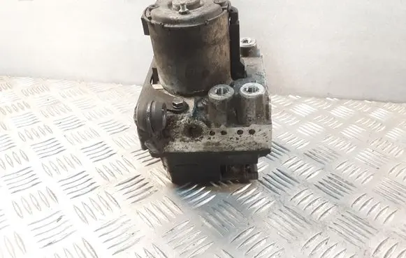 Audi A4 S4 B5 8D ABS Pump 0265214002