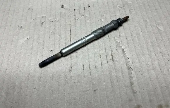 Citroen C4 I Picasso Glow plug 5960F4