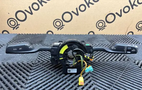 Alfa Romeo Giulia Wiper turn signal indicator stalk/switch 01561251950