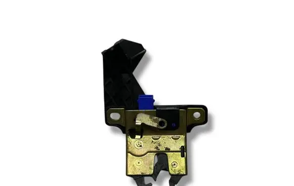 Audi A4 S4 B6 8E 8H Tailgate/trunk/boot lock/catch/latch 8E5827505B
