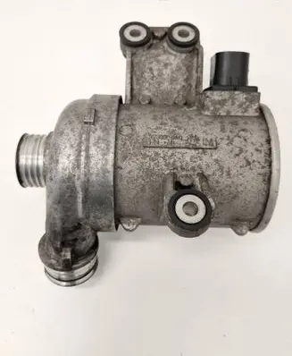 BMW 1 F20 F21 Water pump 862509801 17669711 328889050