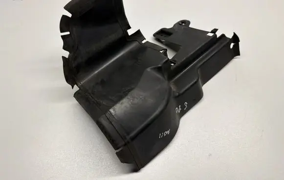 Volvo S80 Intercooler air guide/duct channel 31323451
