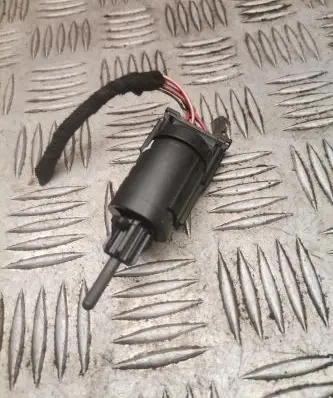 Audi A4 S4 B7 8E 8H Brake pedal sensor switch 3b0945511c