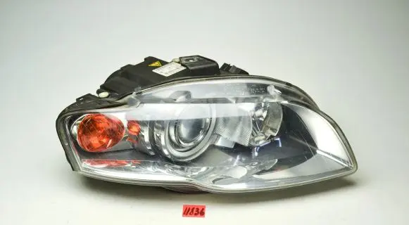 Audi A4 S4 B7 8E 8H Headlight/headlamp 8E0941004AM 0301219272