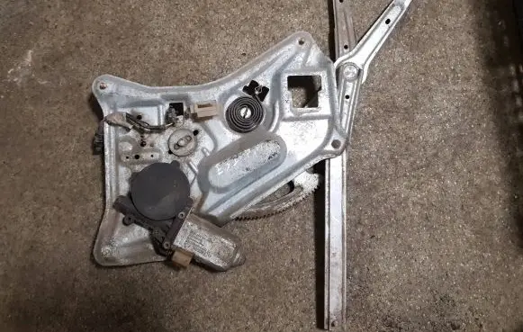 BMW 7 E32 Rear door window regulator with motor 51321938368