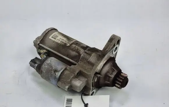 Volkswagen Golf VII Starter motor 02Z911024Q